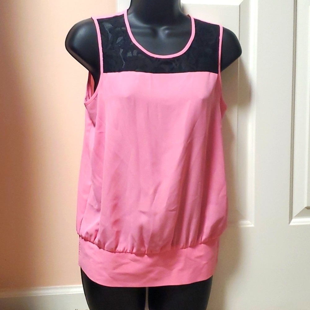 New York & Company Lace Inset Sleeveless Tank NWT